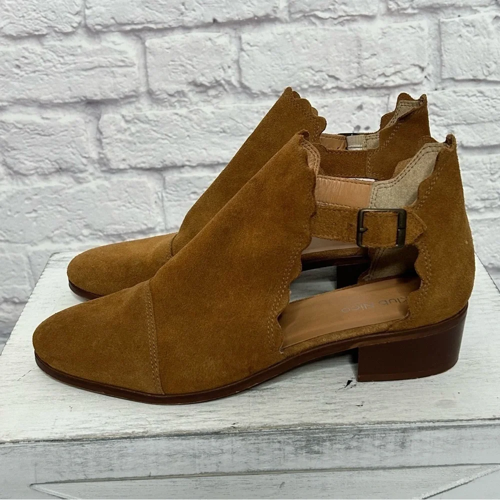 Klub Nico Suede Leather Beau Scalloped Booties